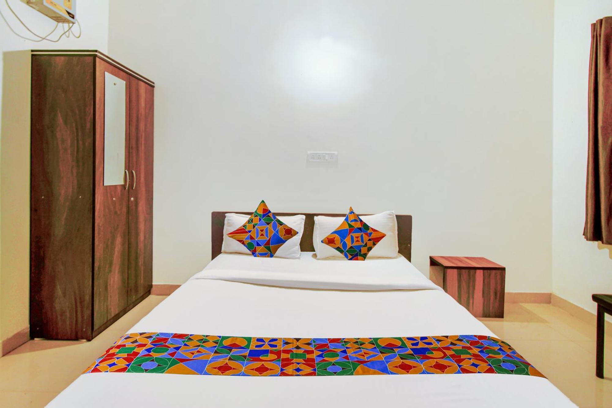 Hotel Fabexpress Srh - Nr Butterfly Park - Hinjawadi Exterior foto