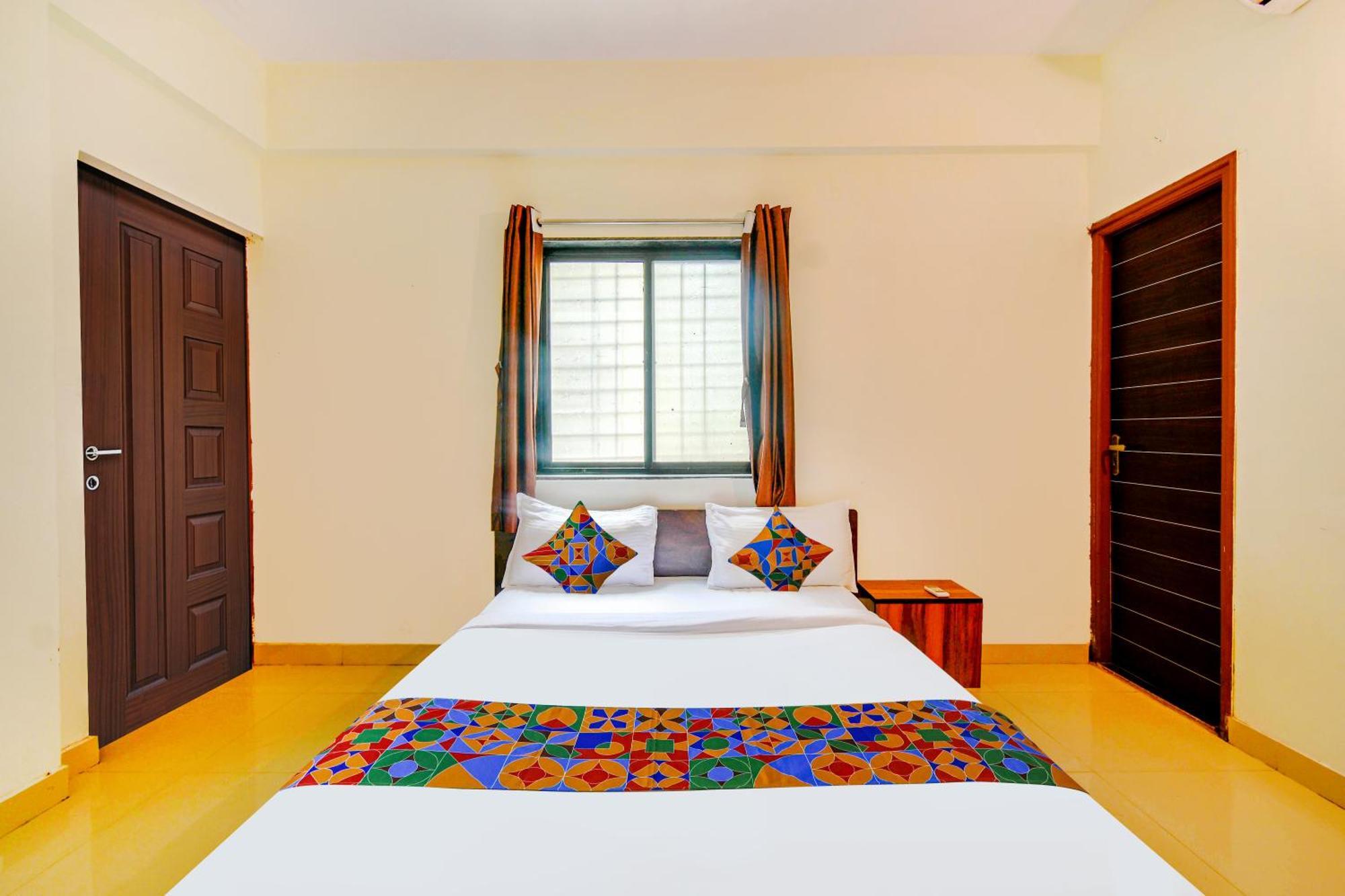 Hotel Fabexpress Srh - Nr Butterfly Park - Hinjawadi Exterior foto