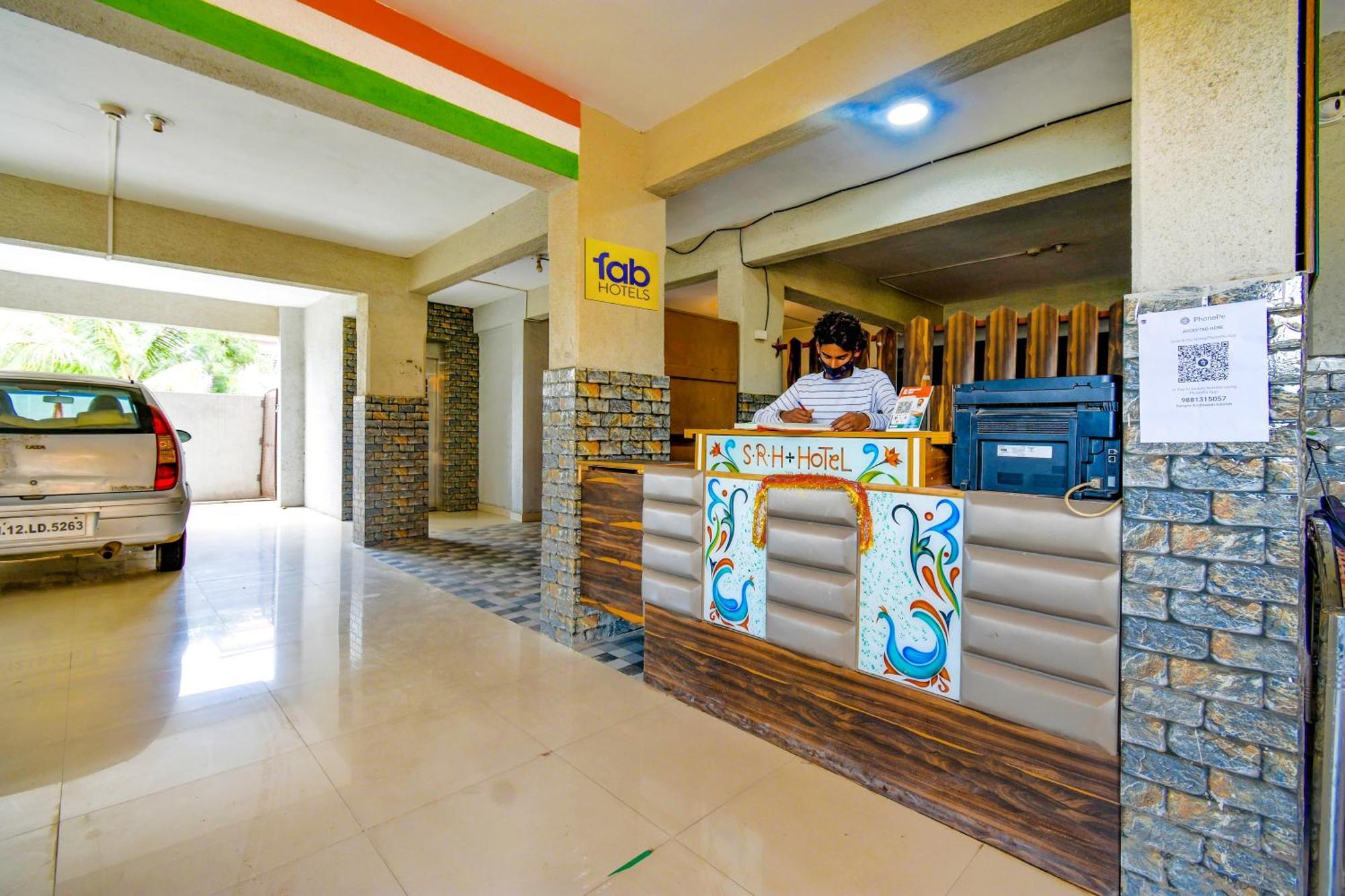 Hotel Fabexpress Srh - Nr Butterfly Park - Hinjawadi Exterior foto